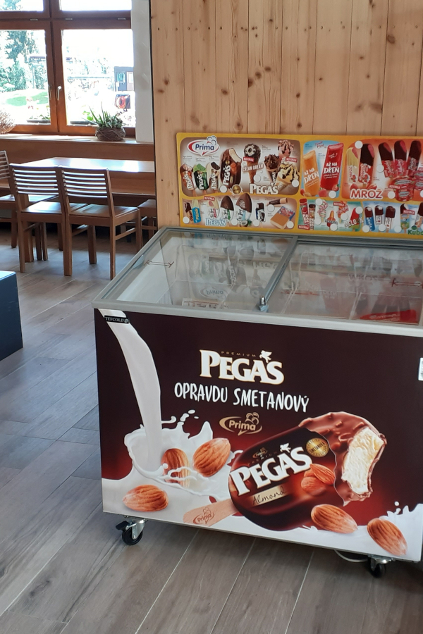 Prima zmrzlina a La Panna | zmrzlinové výdejníky a mrazicí boxy