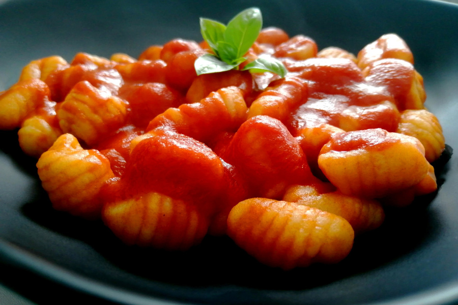 Gnocchi a sugo