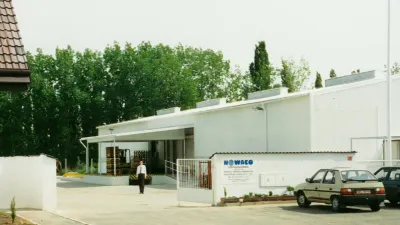 30 let s Vámi: 1993 | stavba první mrazírny v Kralupech