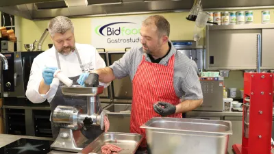 Tipy na klobásy a marinády od Milana Urbana a Marka Svobody 