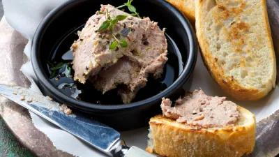 Farma Jeníkov – vybrané uzeniny z regionů