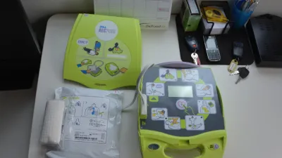 Veřejný defibrilátor (AED) v Kralupech