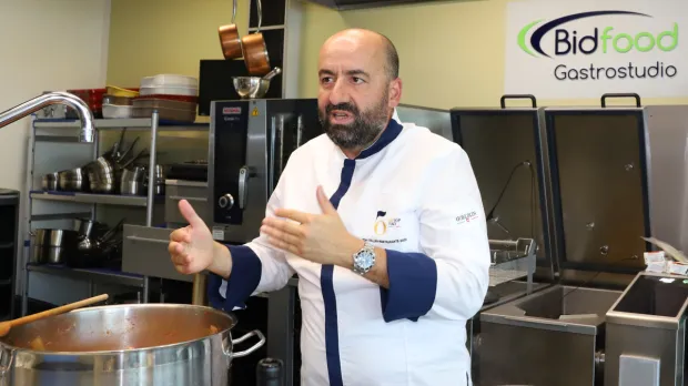 Riccardo Lucque: Seafood vyžaduje rychlý servis