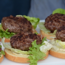 US Beef Roadshow | Chuck roll hamburger