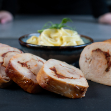 Banquet sous-vide | Kuřecí roláda se sušenými rajčaty | 709409