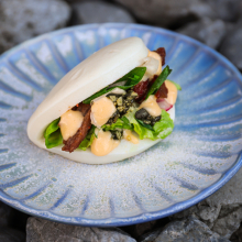Baoyong Zheng | Bao bun, char siu omáčka