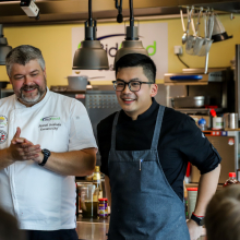Baoyong Zheng & Gastrostudio Bidfood: Originální asijská kuchyně