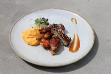 Daren Liew | Masové plato s orientální kaší