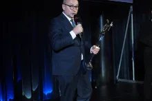 AHR ČR | Mimořádné ocenění: Zpravodajství Českého rozhlasu