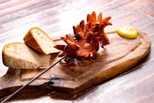 Bravur | klobásy na gril a špekáčky