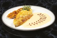 Parmice nachová v bramborových šupinách