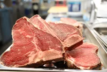 Zrání masa a ryb metodou Cuomo | hovězí T-bone steak