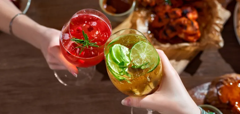 Osvěžující vinné koktejly