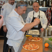 Pizza Academy | Jak udělat těsto na pizzu