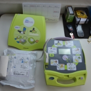 AED (automatizovaný externí defibrilátor) Bidfood Kralupy nad Vltavou