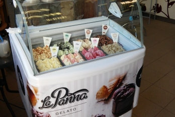 Prima zmrzlina a La Panna | prodejní místo