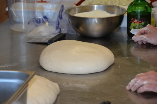 Pizza Academy | Jak udělat těsto na pizzu