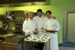 Založení Gastrostudia